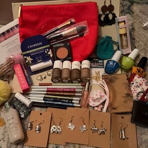 Huge Reseller Bundle